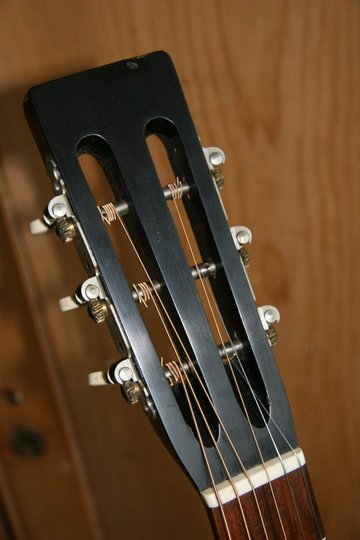 Vintage parlour guitar